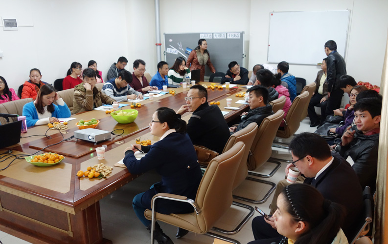目前天度客戶沙龍已順利舉行4期，我們將一直秉承全公益、凈干貨、不推銷產(chǎn)品的理念，助力天度新老客戶開展網(wǎng)絡(luò)營銷和移動互聯(lián)網(wǎng)營銷。